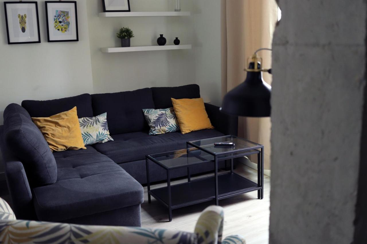 Apartamento Piso Moderno Y Tranquilo En El Centro Con Terraza - Pecha Granada